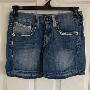 Womens Ariat Boyfriend Denim Jean Shorts Size 26